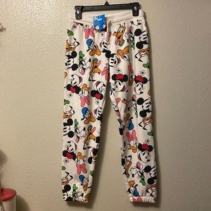 Disney Mickey and Friends Jogger Pants size Medium